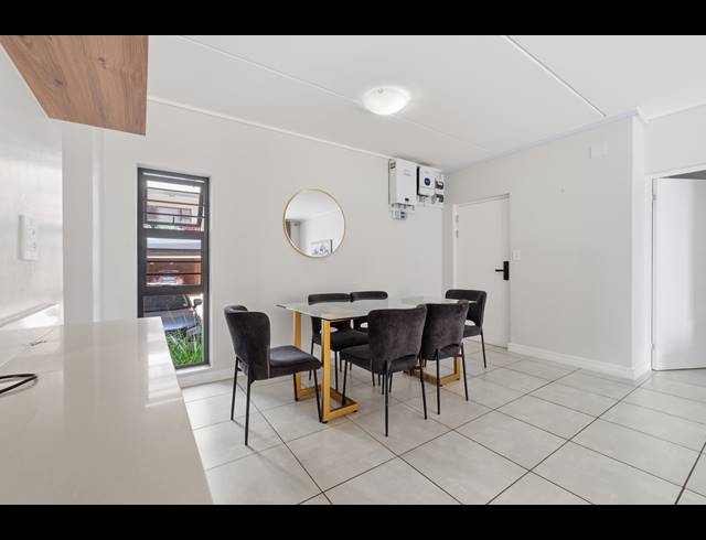 3 BEDROOM APARTMENT FOR SALE IN BALLITO CENTRAL